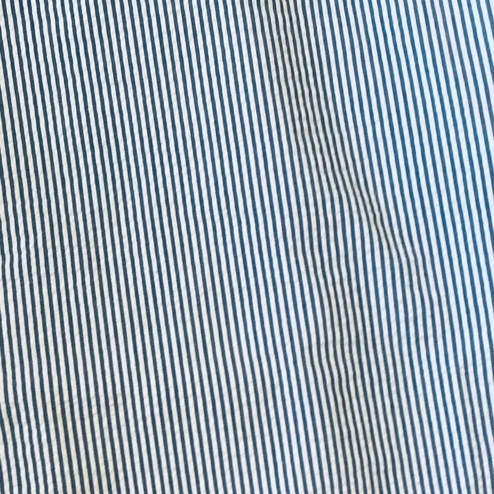 Men’s Blue White Seersucker Shorts 10.5” Inseam Size 38 NWOT